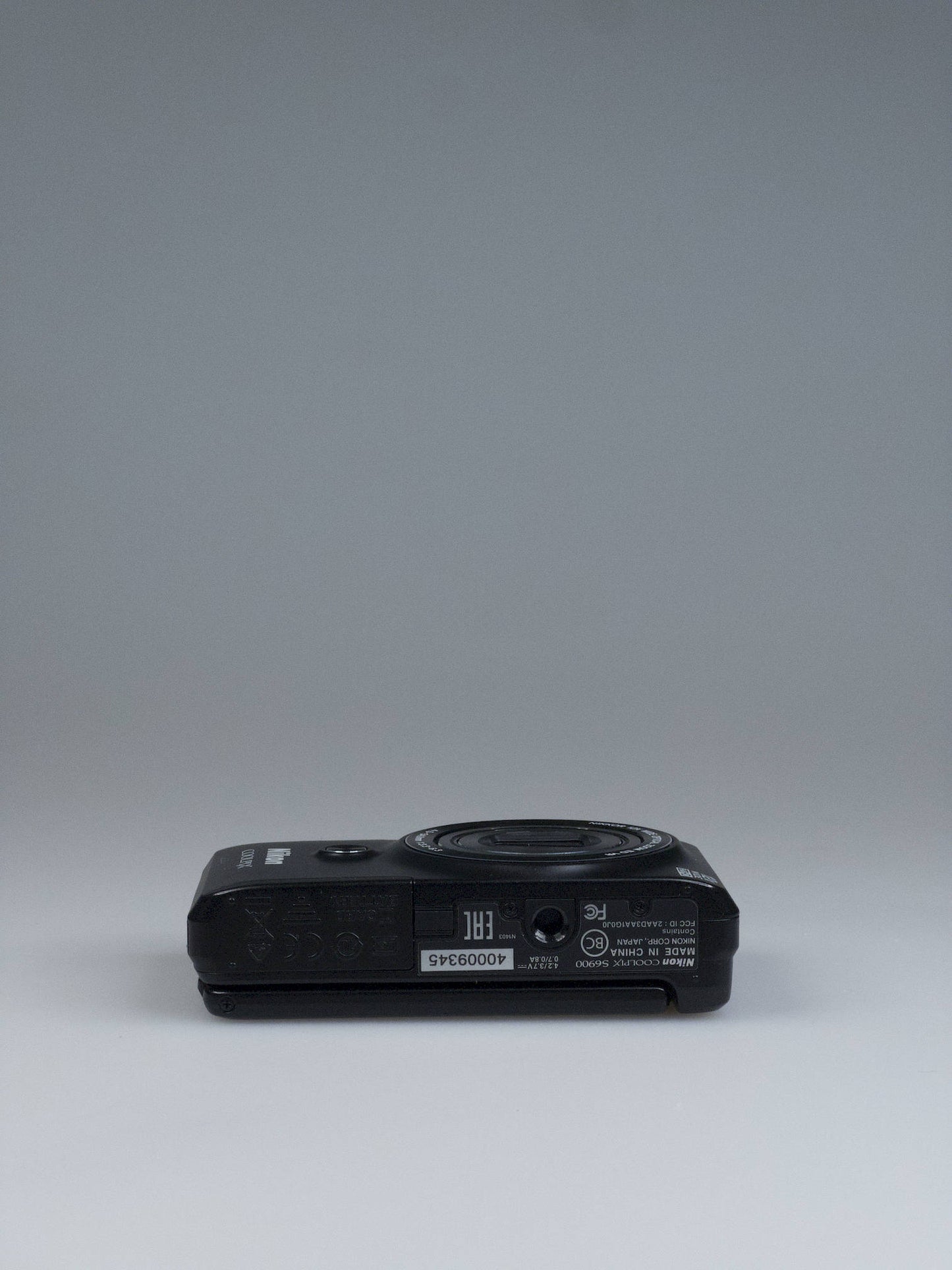 Nikon Coolpix S6900