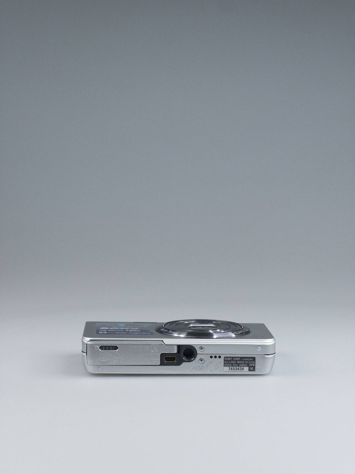 Sony Cyber-shot DSC-W650