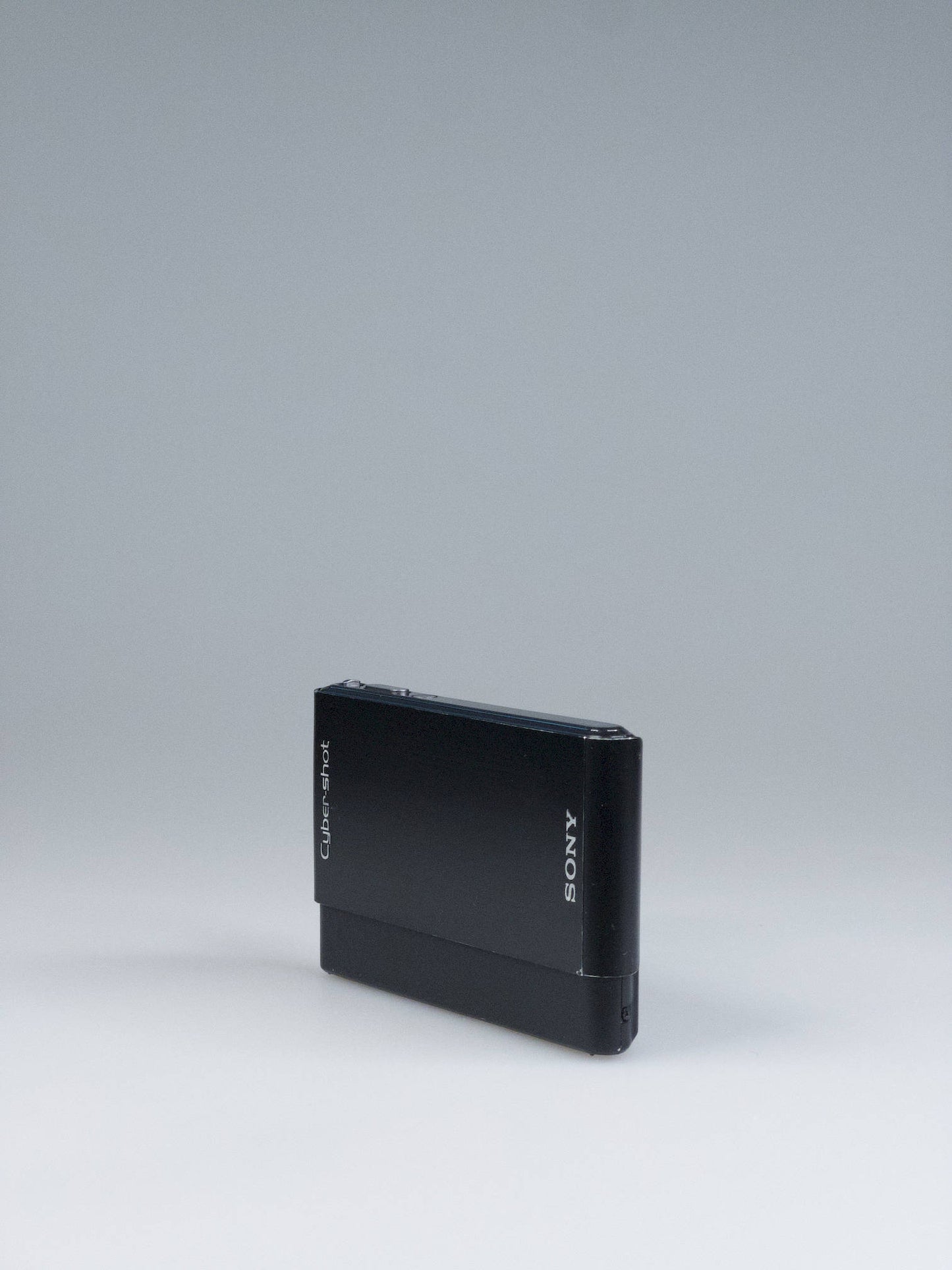 Sony Cyber-shot DSC-T77