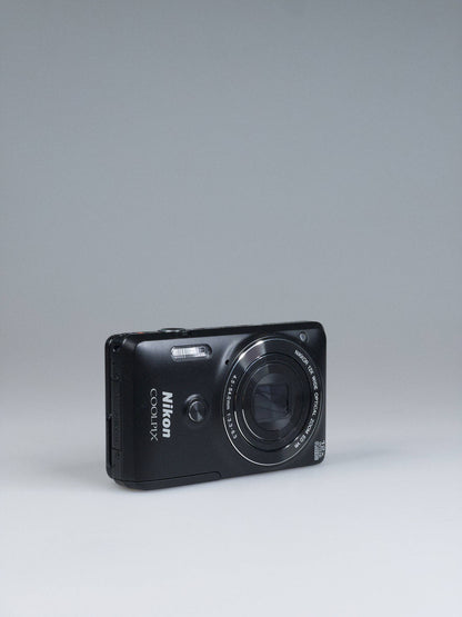 Nikon Coolpix S6900