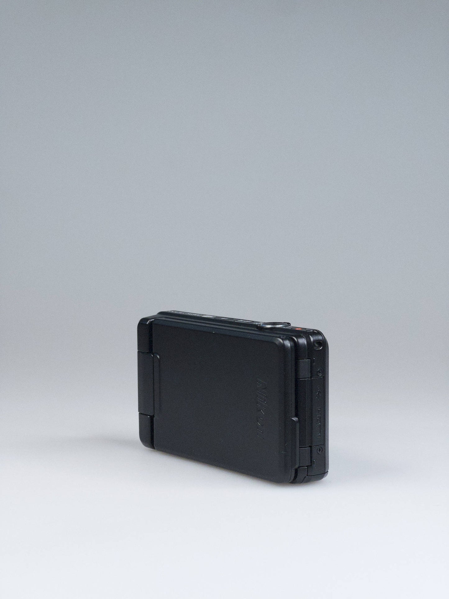 Nikon Coolpix S6900