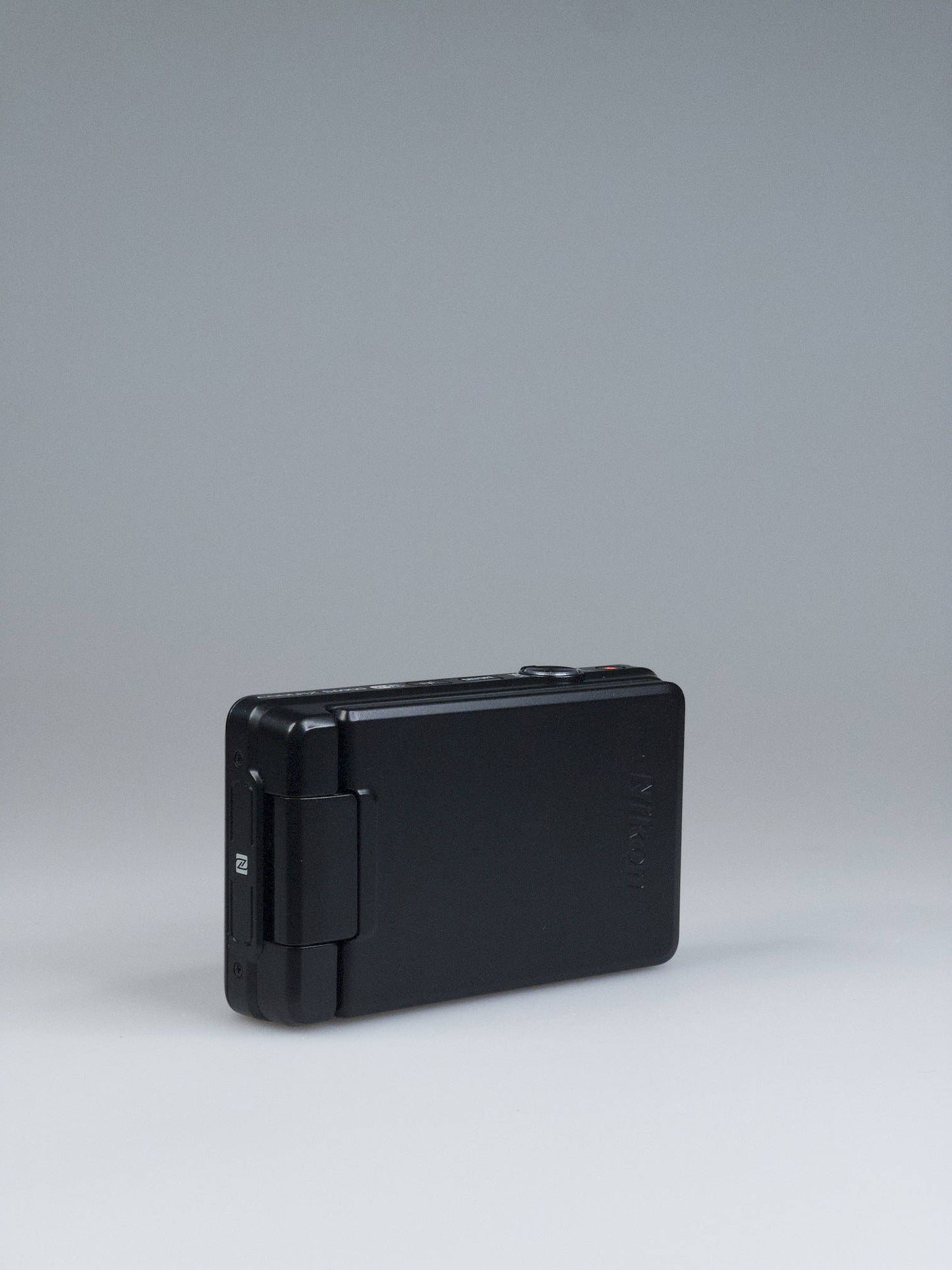 Nikon Coolpix S6900