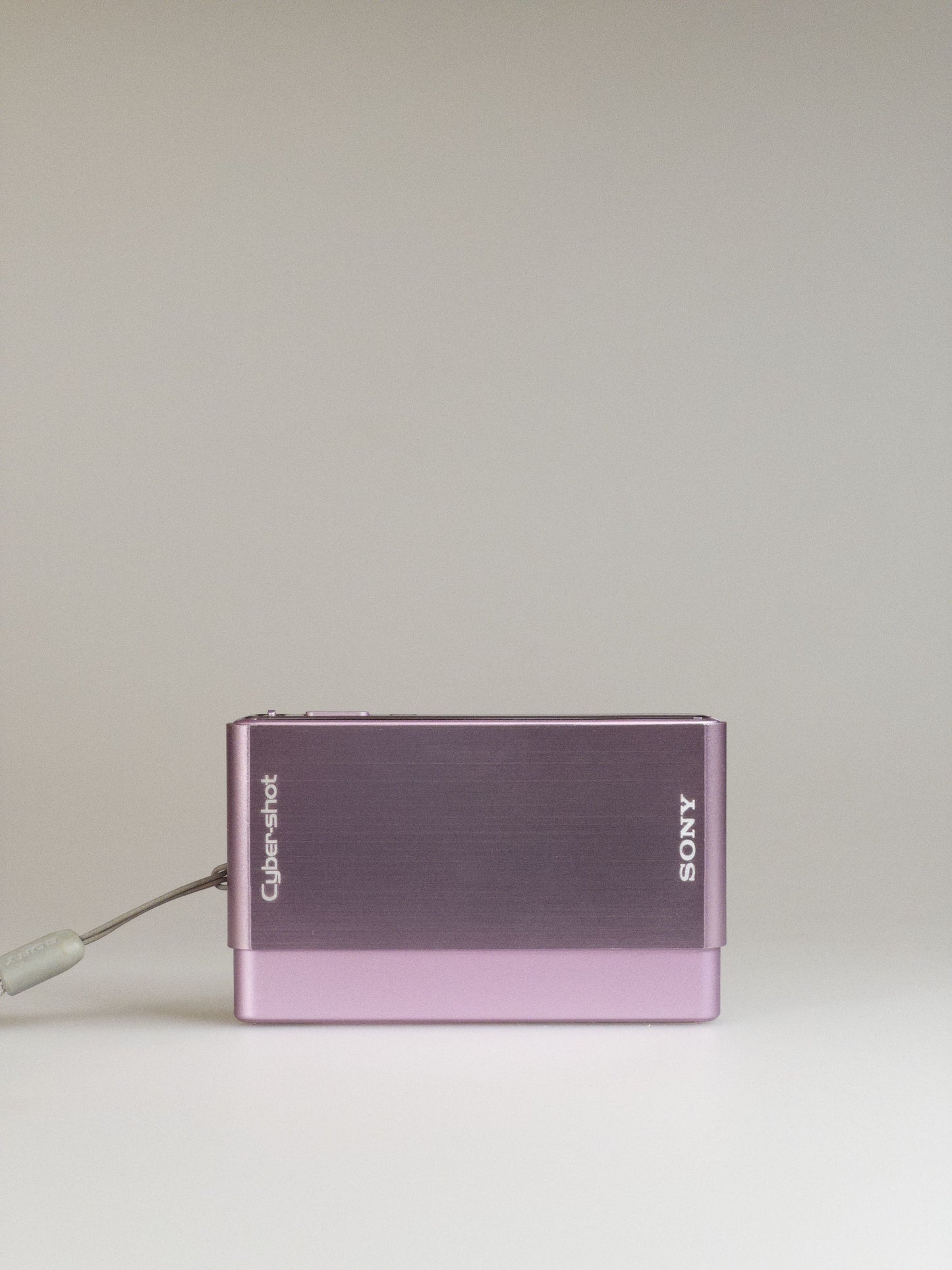 Sony Cyber-shot DSC-T77