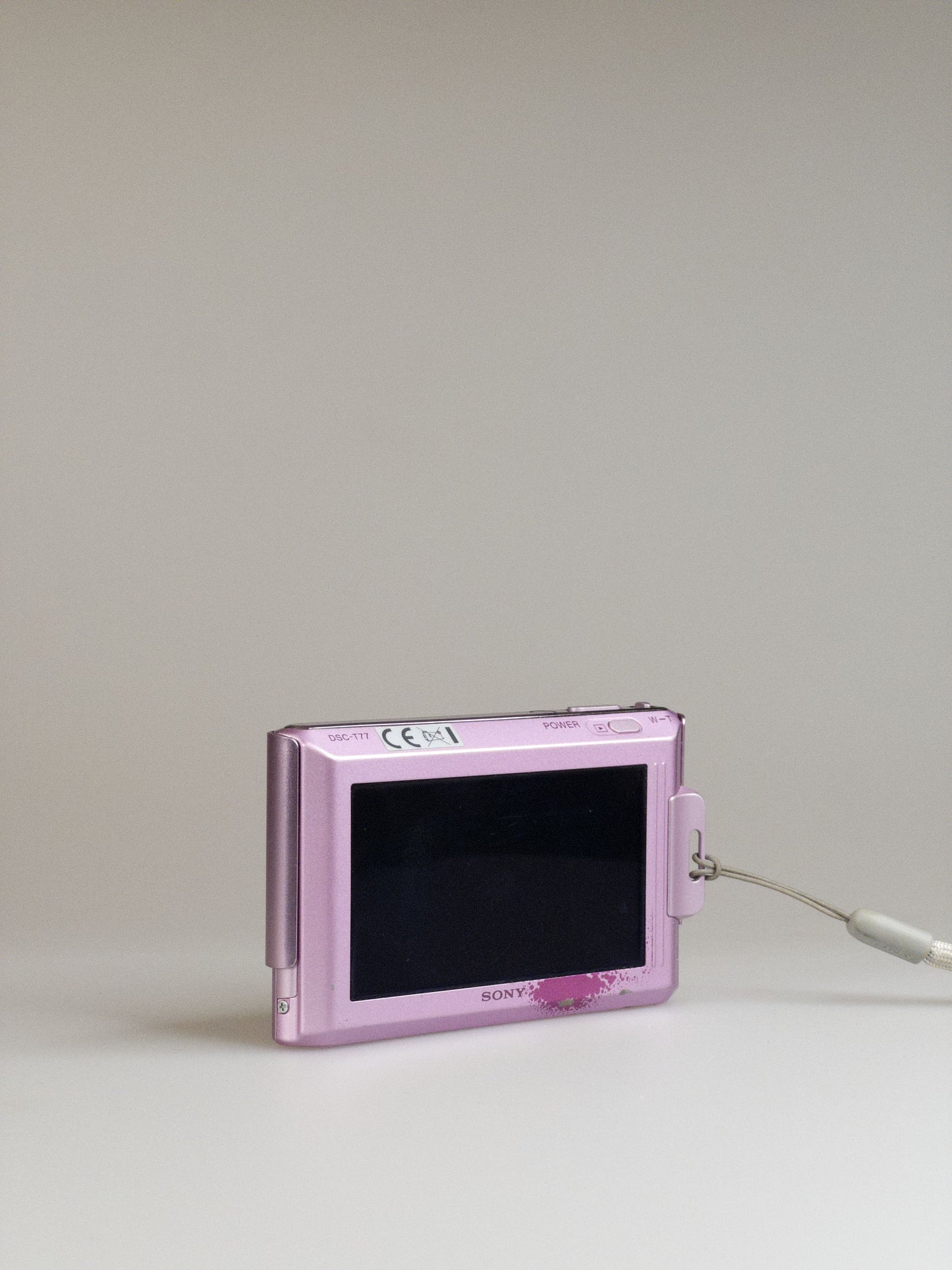 Sony Cyber-shot DSC-T77