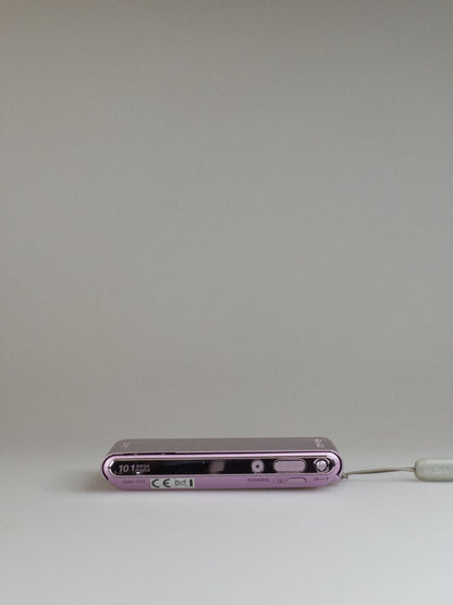 Sony Cyber-shot DSC-T77