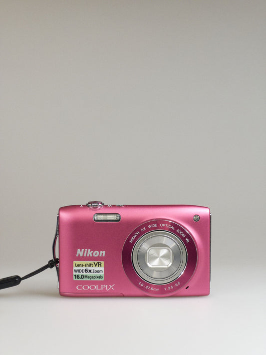 Nikon Coolpix S3300