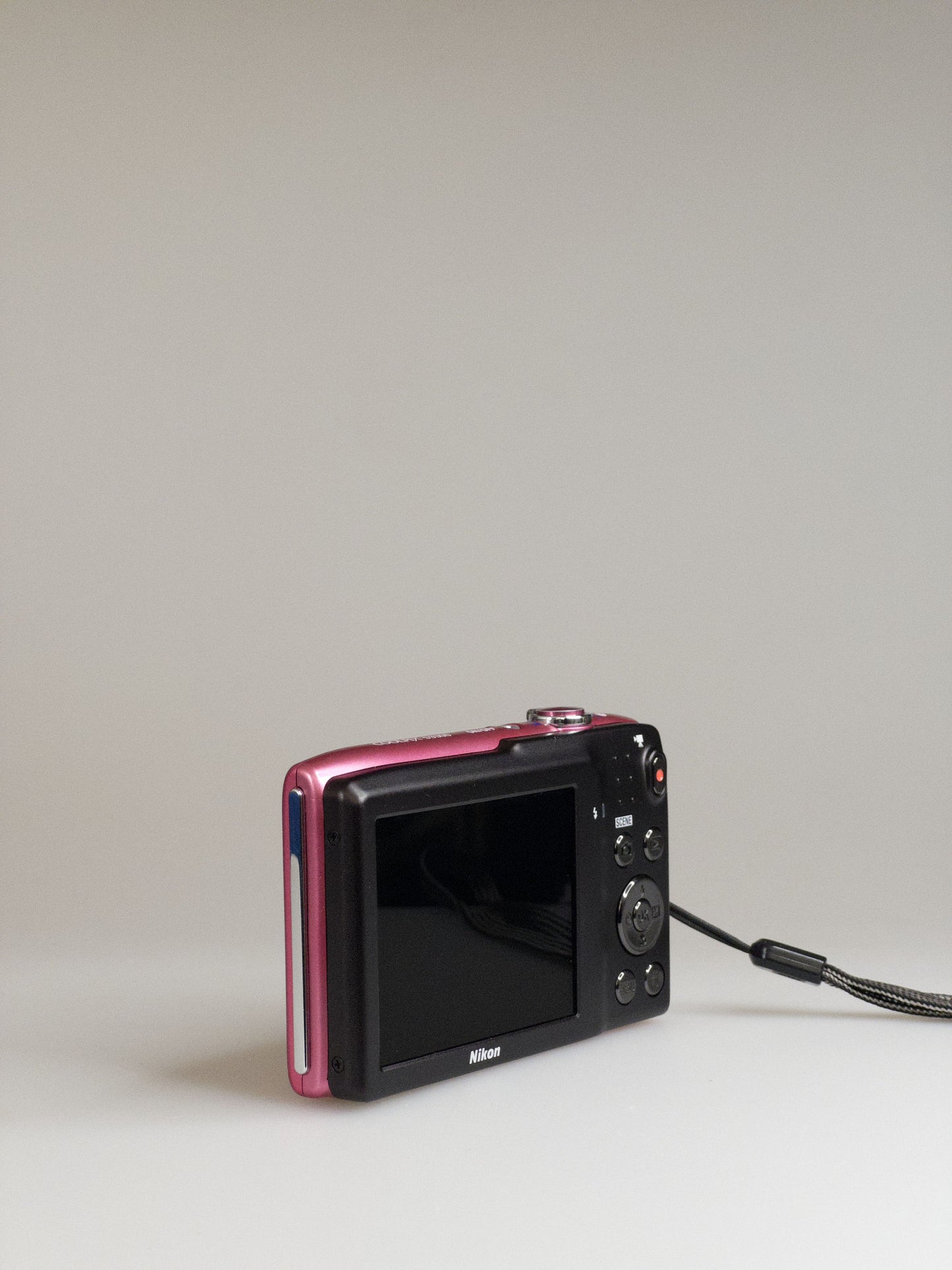 Nikon Coolpix S3300