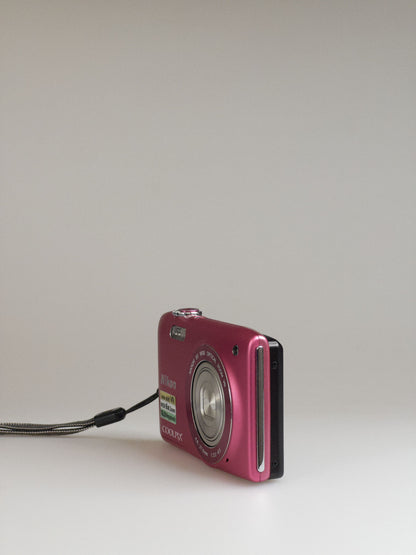 Nikon Coolpix S3300