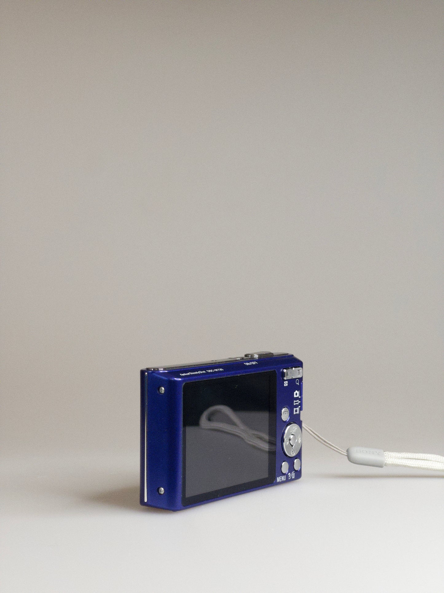 Sony Cyber-shot DSC-W730