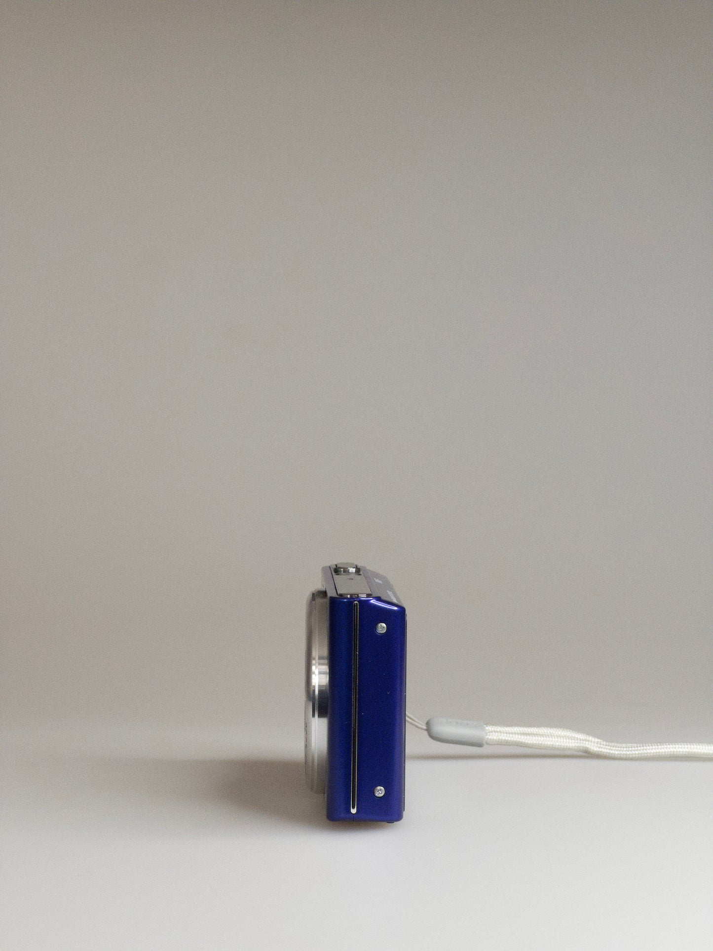 Sony Cyber-shot DSC-W730