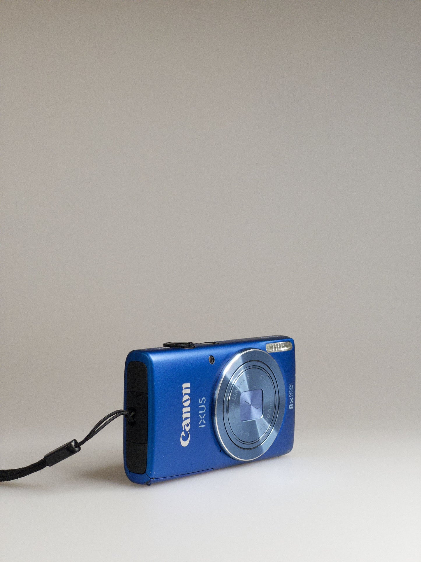 Canon IXUS 132 | PowerShot ELPH 115 IS | IXY 90F