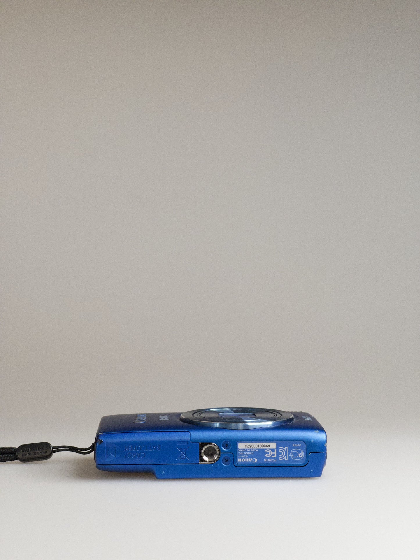 Canon IXUS 132 | PowerShot ELPH 115 IS | IXY 90F