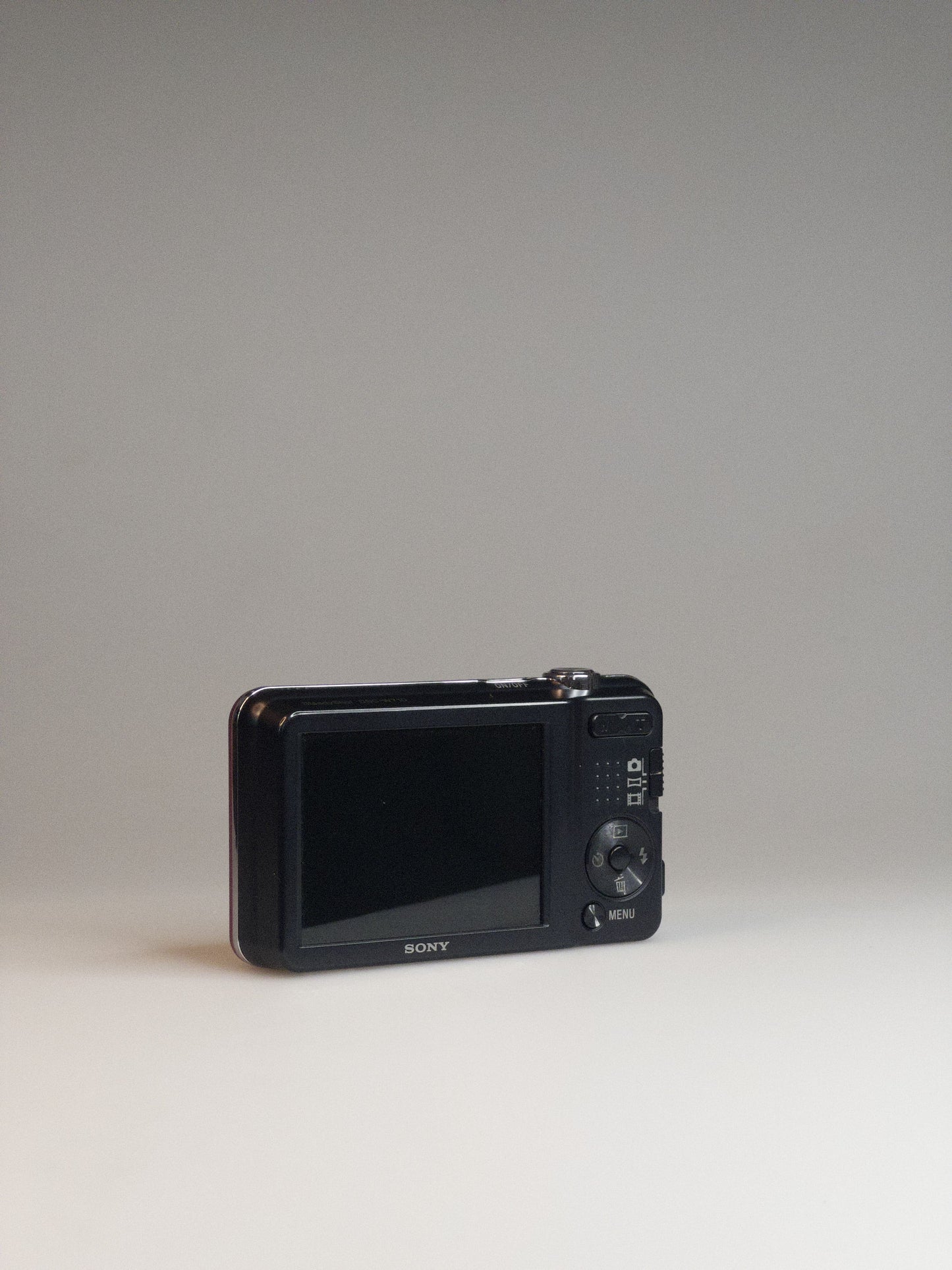 Sony Cyber-shot DSC-W710