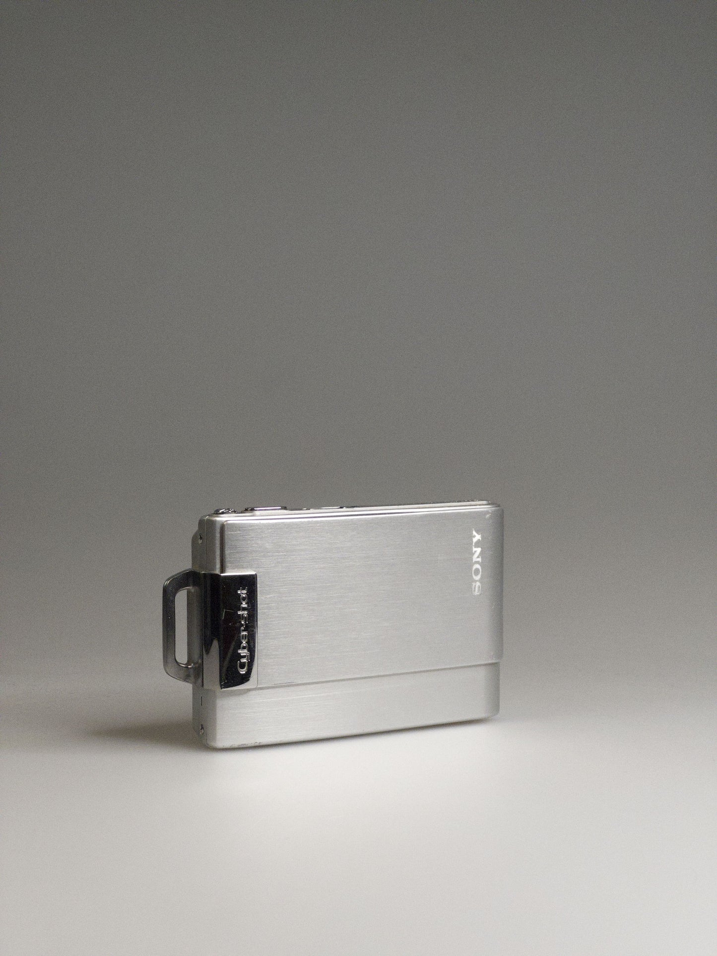 Sony Cyber-shot DSC-T200