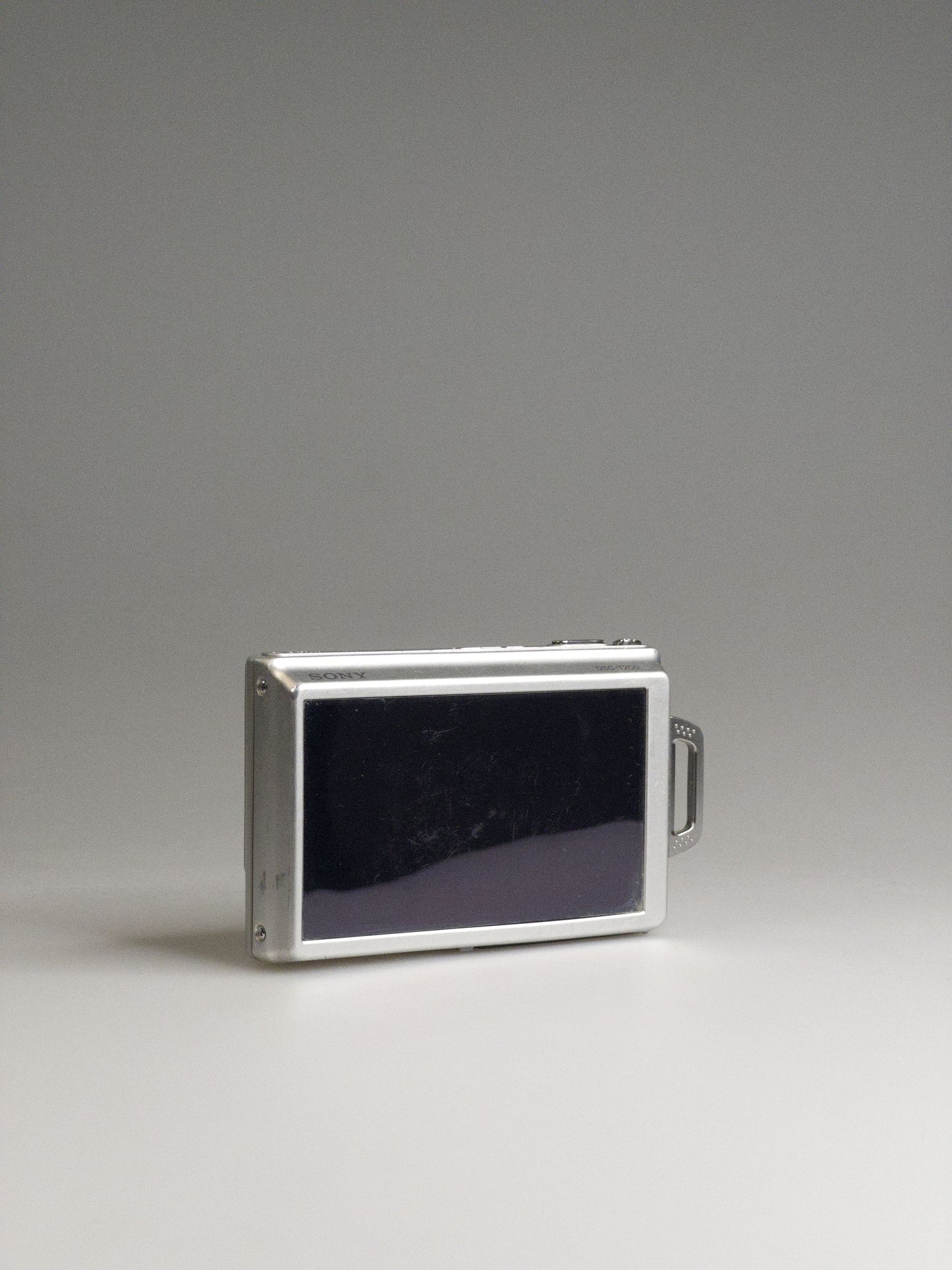 Sony Cyber-shot DSC-T200