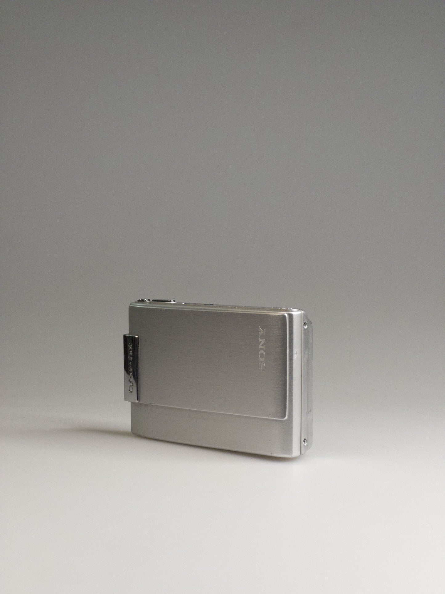 Sony Cyber-shot DSC-T200