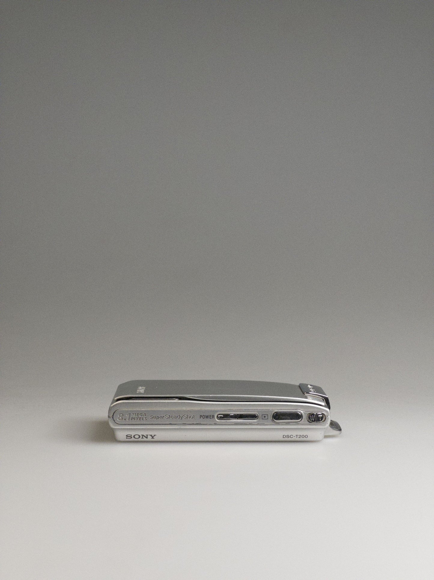 Sony Cyber-shot DSC-T200