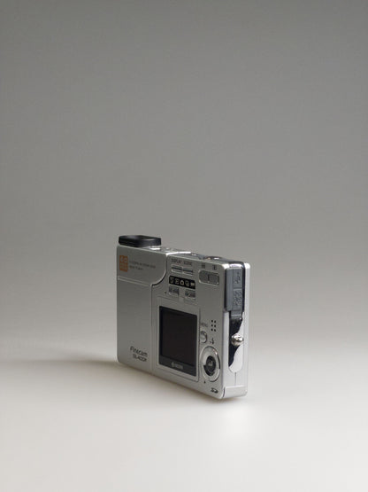 Kyocera Finecam SL400R