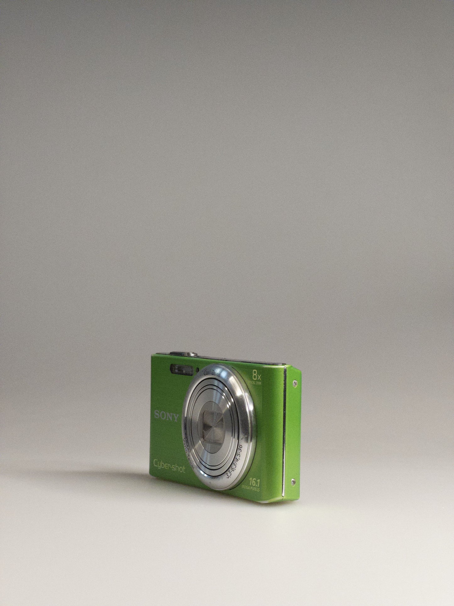 Sony Cyber-shot DSC-W730