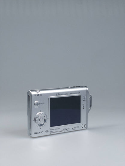 Sony Cyber-shot DSC-T7