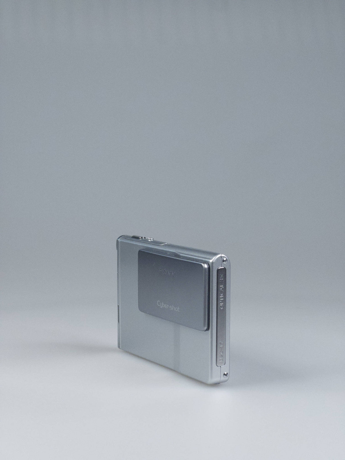 Sony Cyber-shot DSC-T7