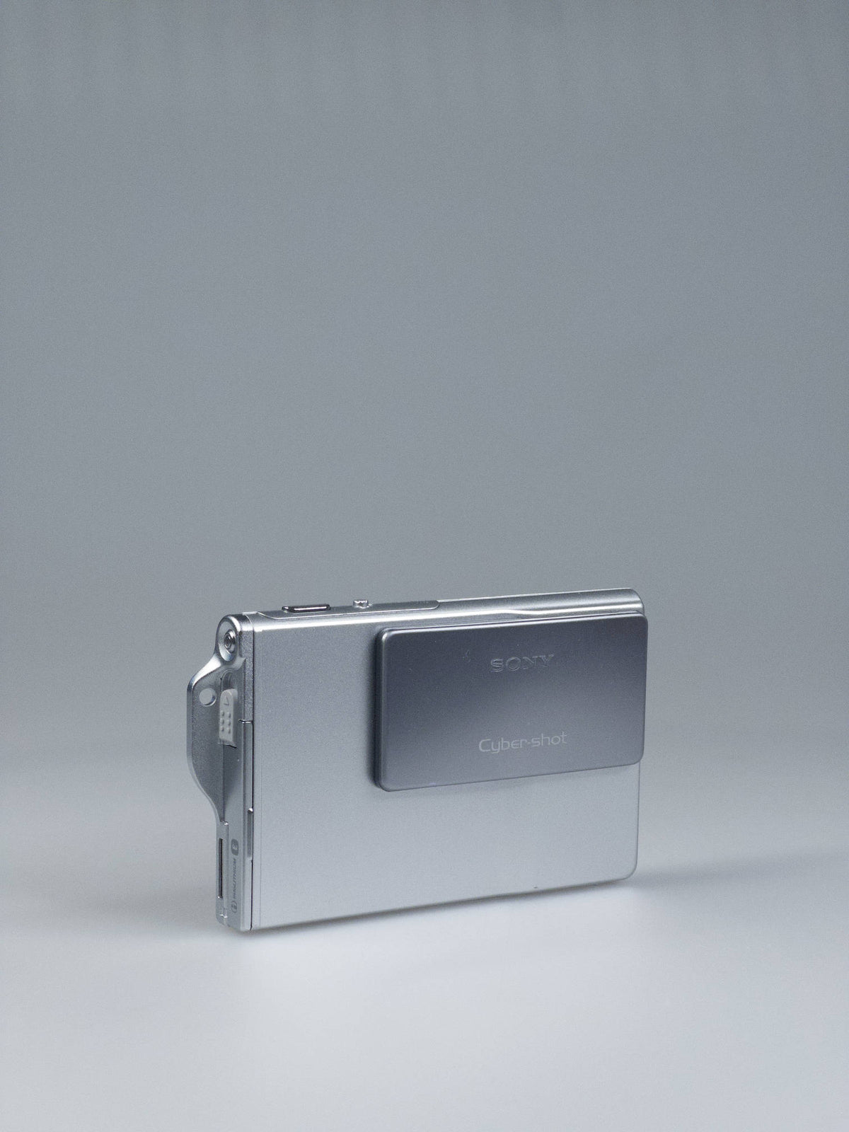 Sony Cyber-shot DSC-T7