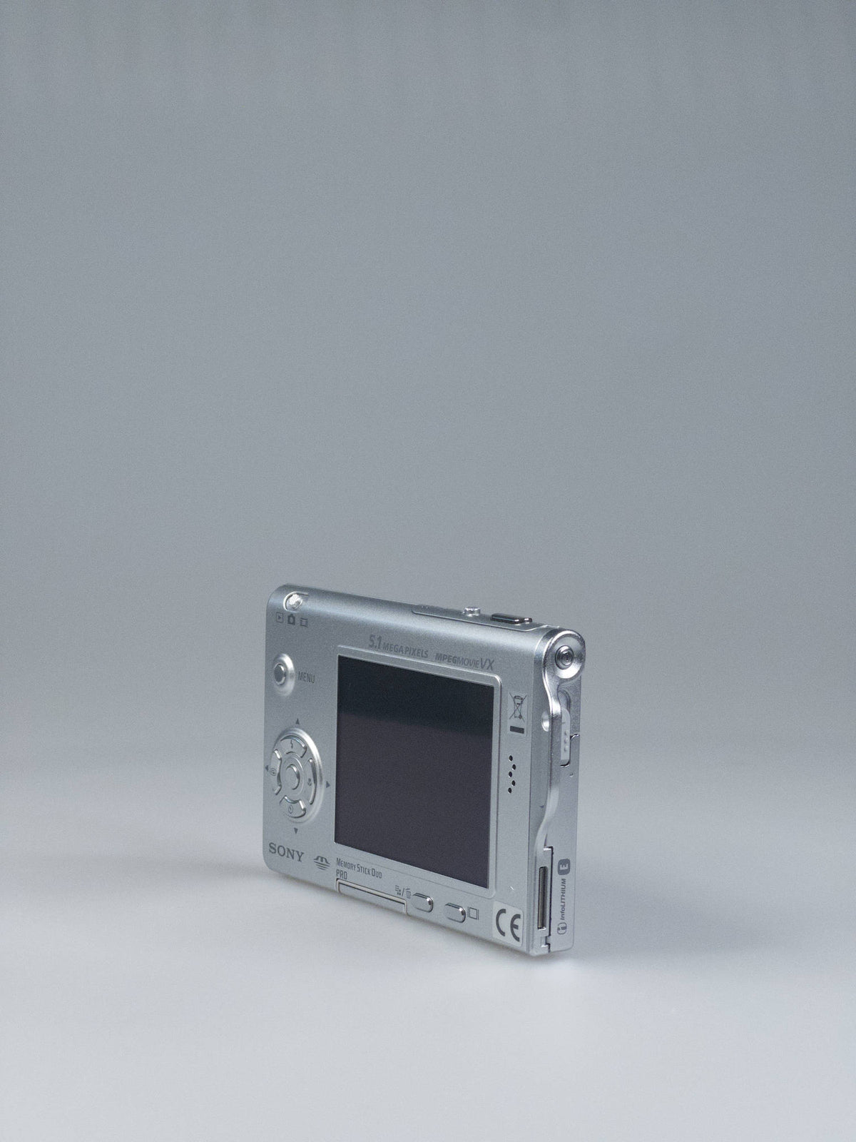 Sony Cyber-shot DSC-T7