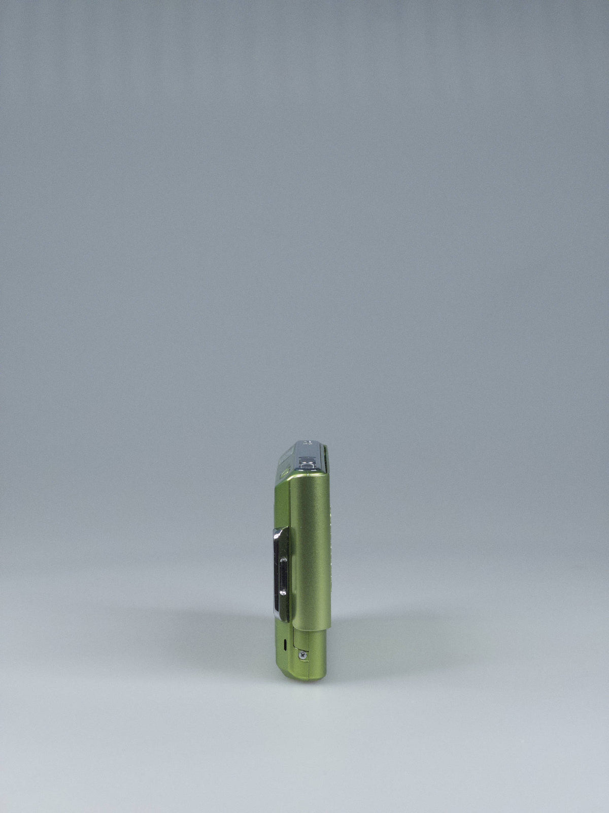 Sony Cyber-shot DSC-T77