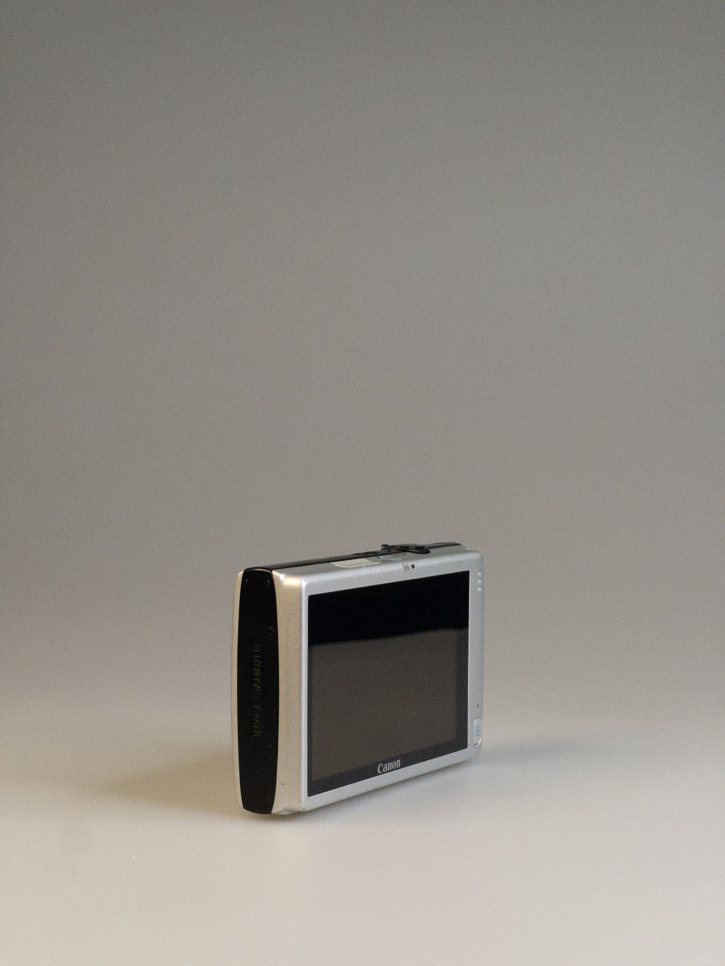 Canon IXUS 240 HS | PowerShot ELPH 320 HS | IXY 420F