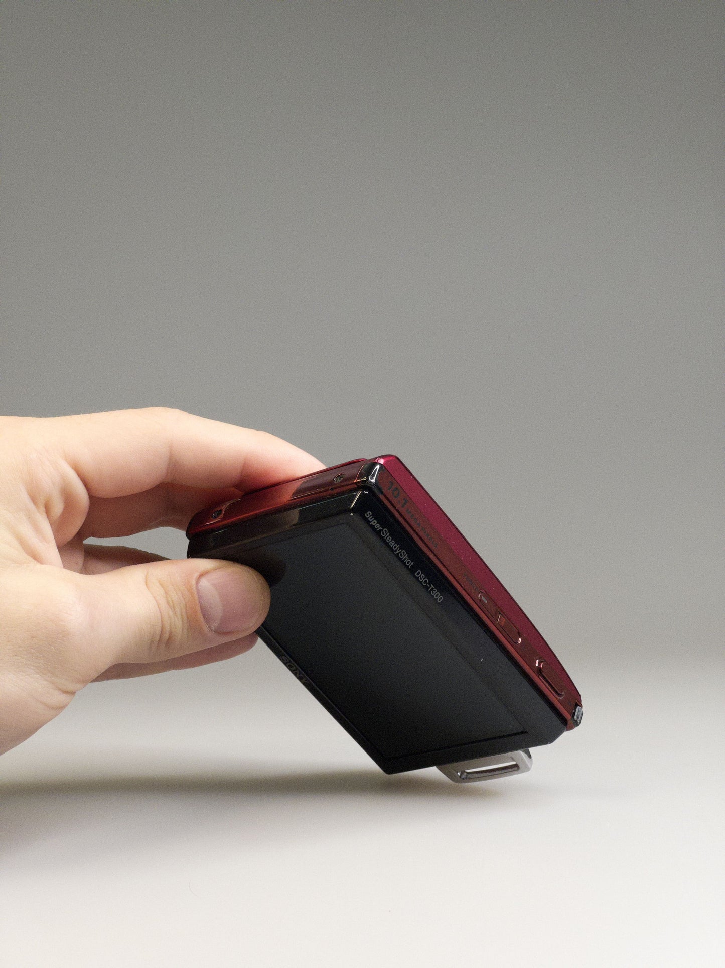 Sony Cyber-shot DSC-T300