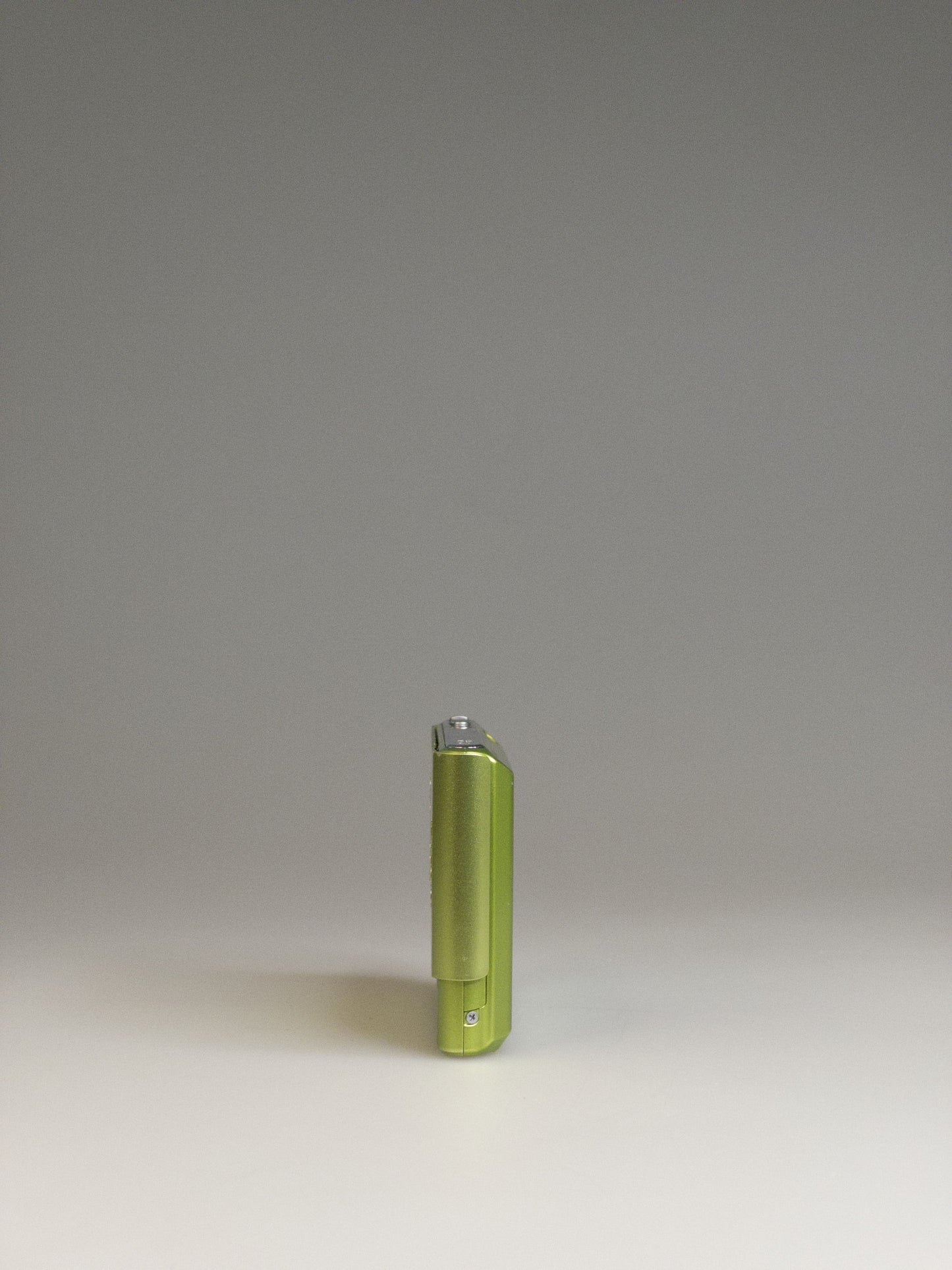 Sony Cyber-shot DSC-T77