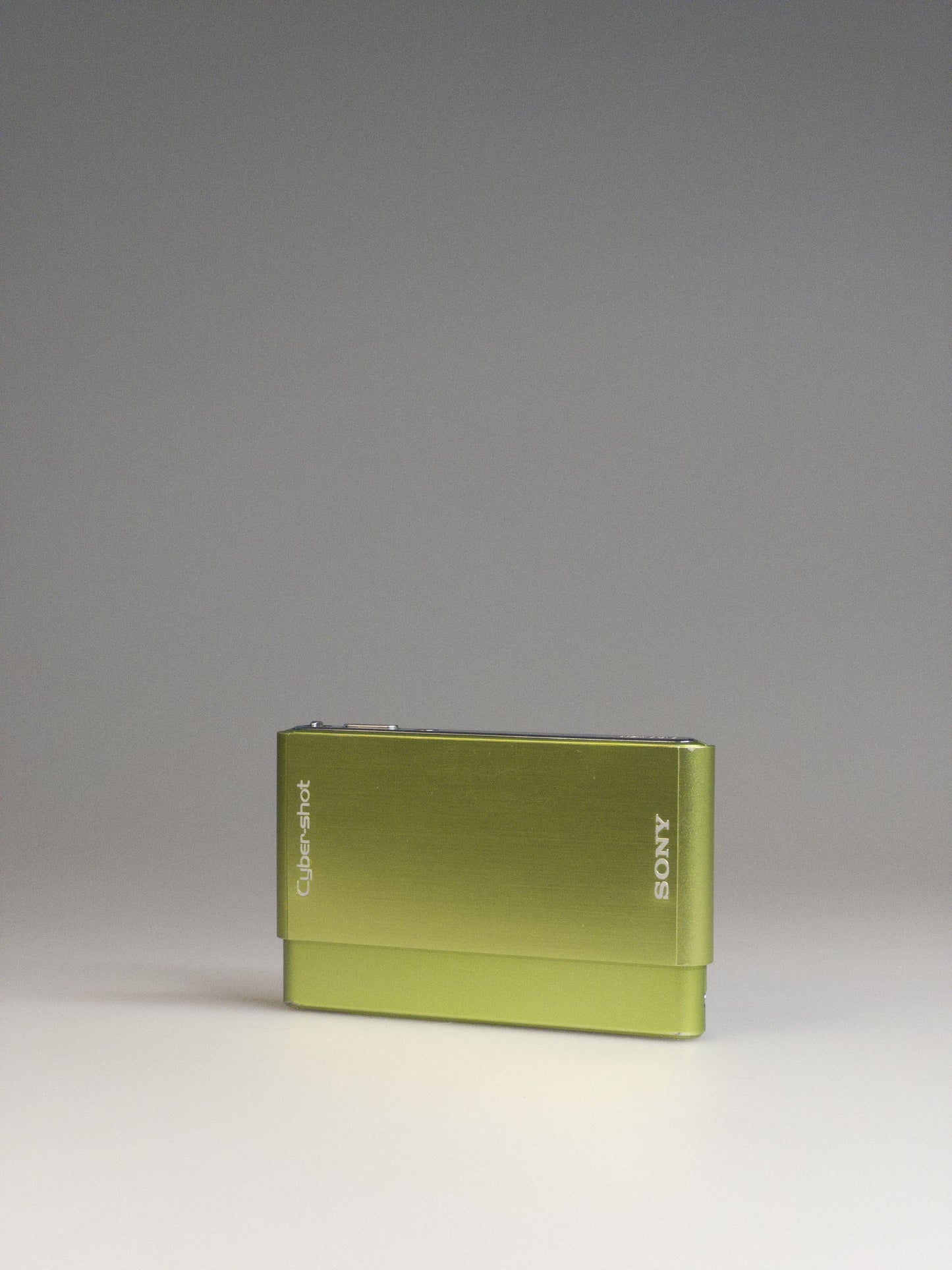 Sony Cyber-shot DSC-T77