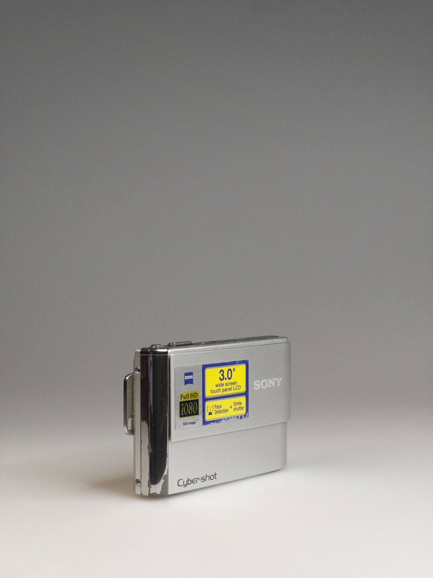 Sony Cyber-shot DSC-T70