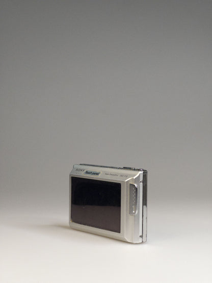 Sony Cyber-shot DSC-T70