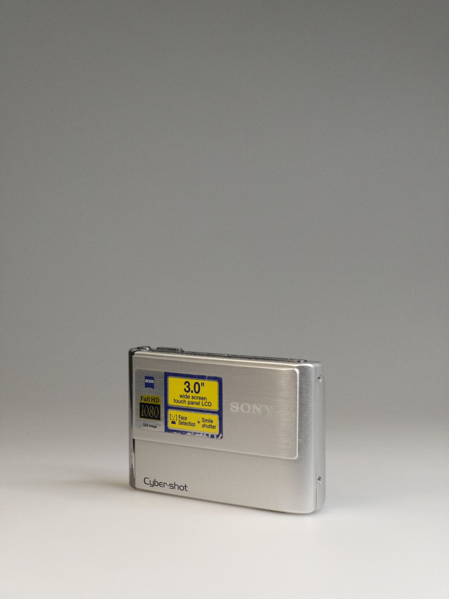 Sony Cyber-shot DSC-T70