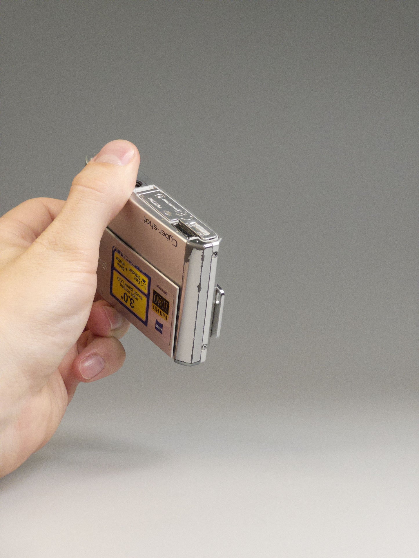 Sony Cyber-shot DSC-T70