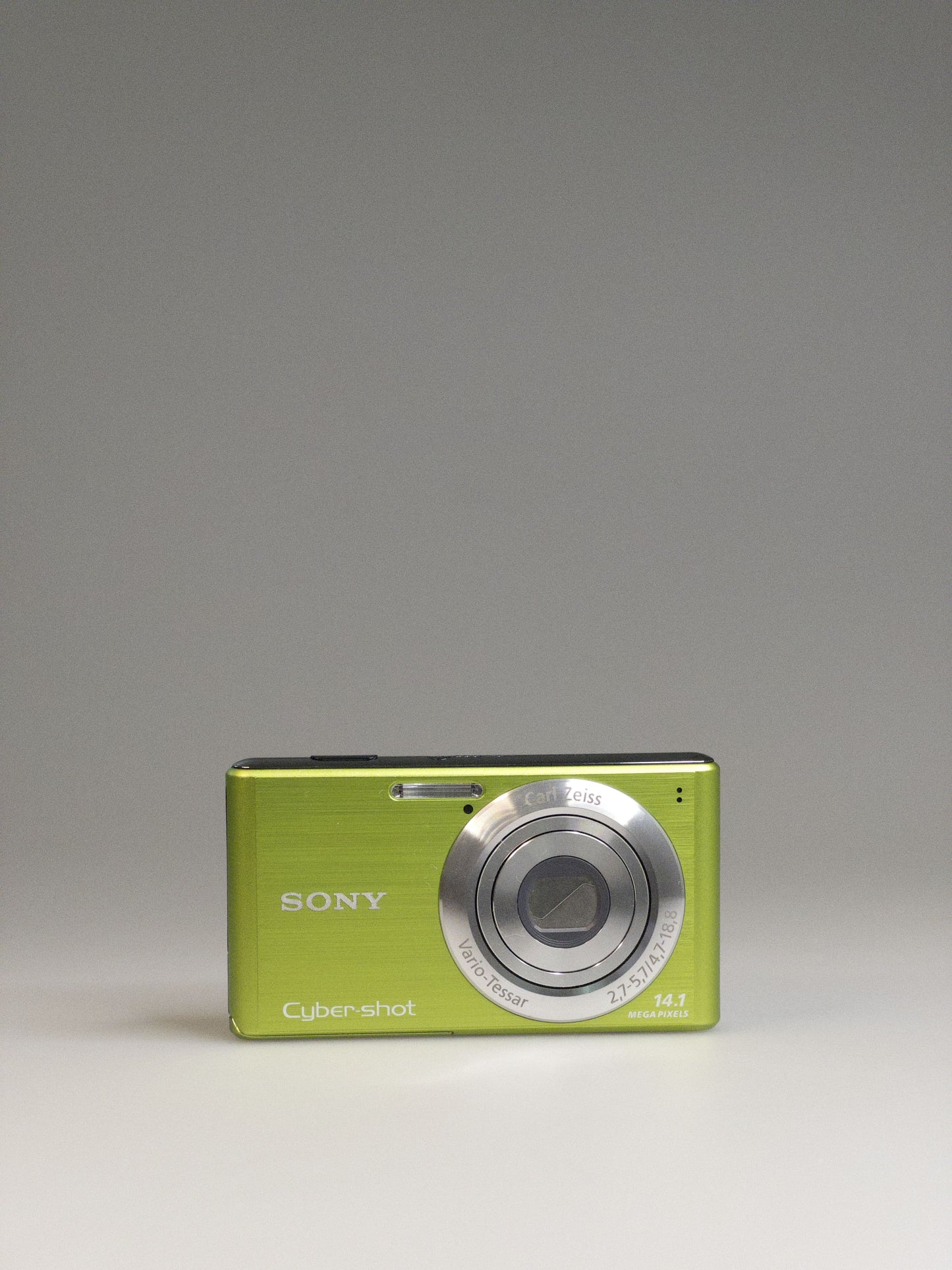 Sony Cyber-shot DSC-W530