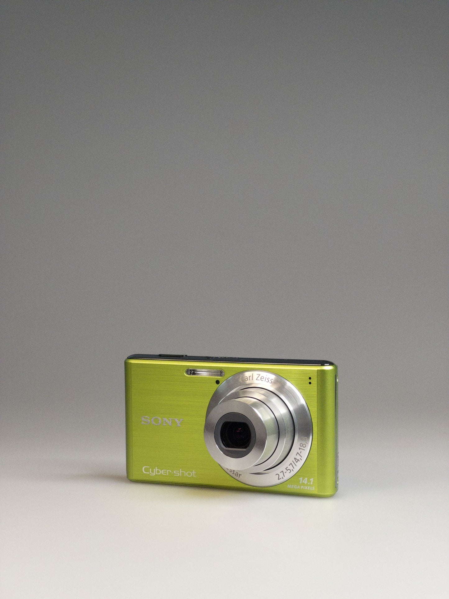 Sony Cyber-shot DSC-W530