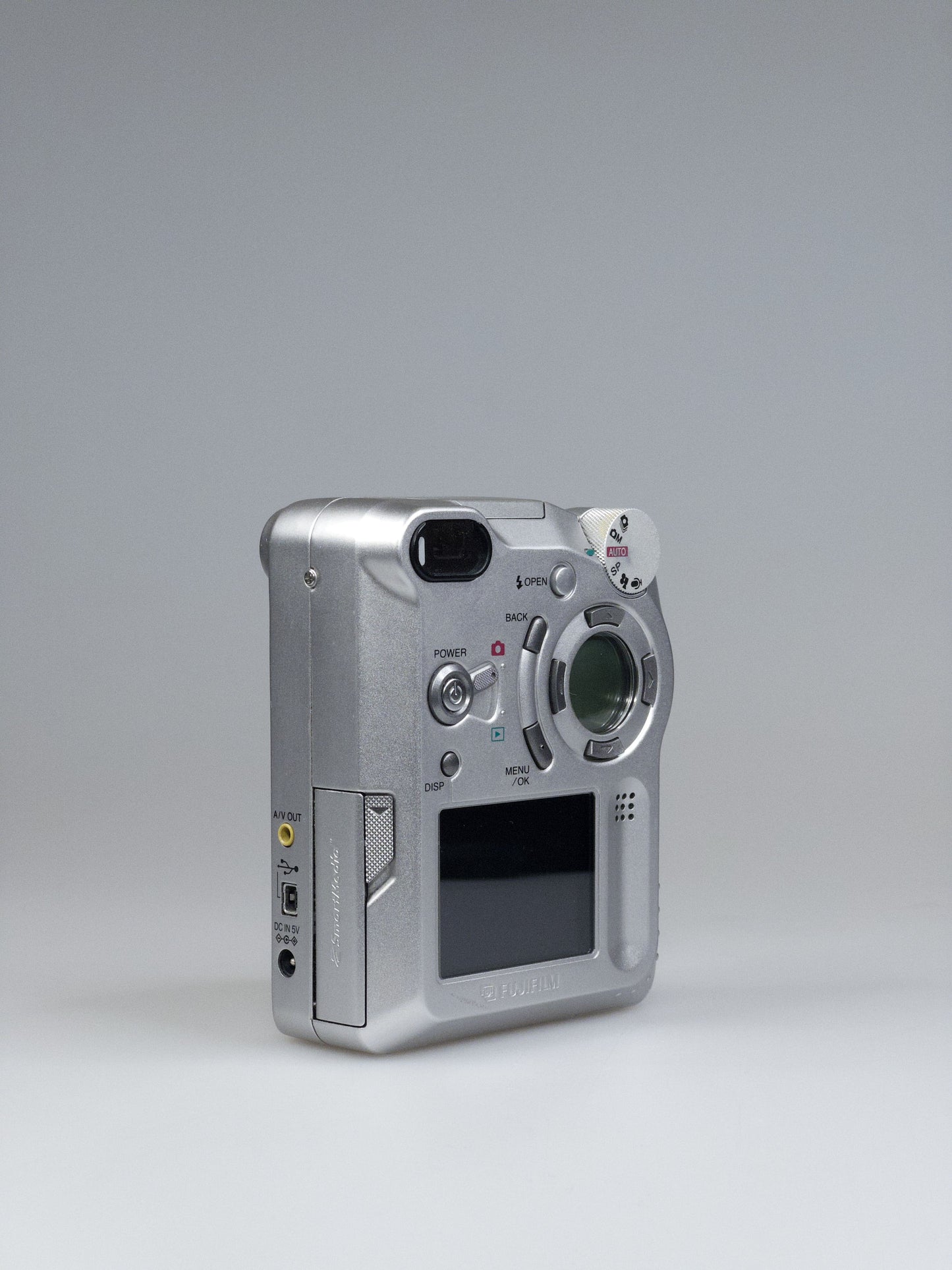 Fujifilm FinePix 6800 Zoom