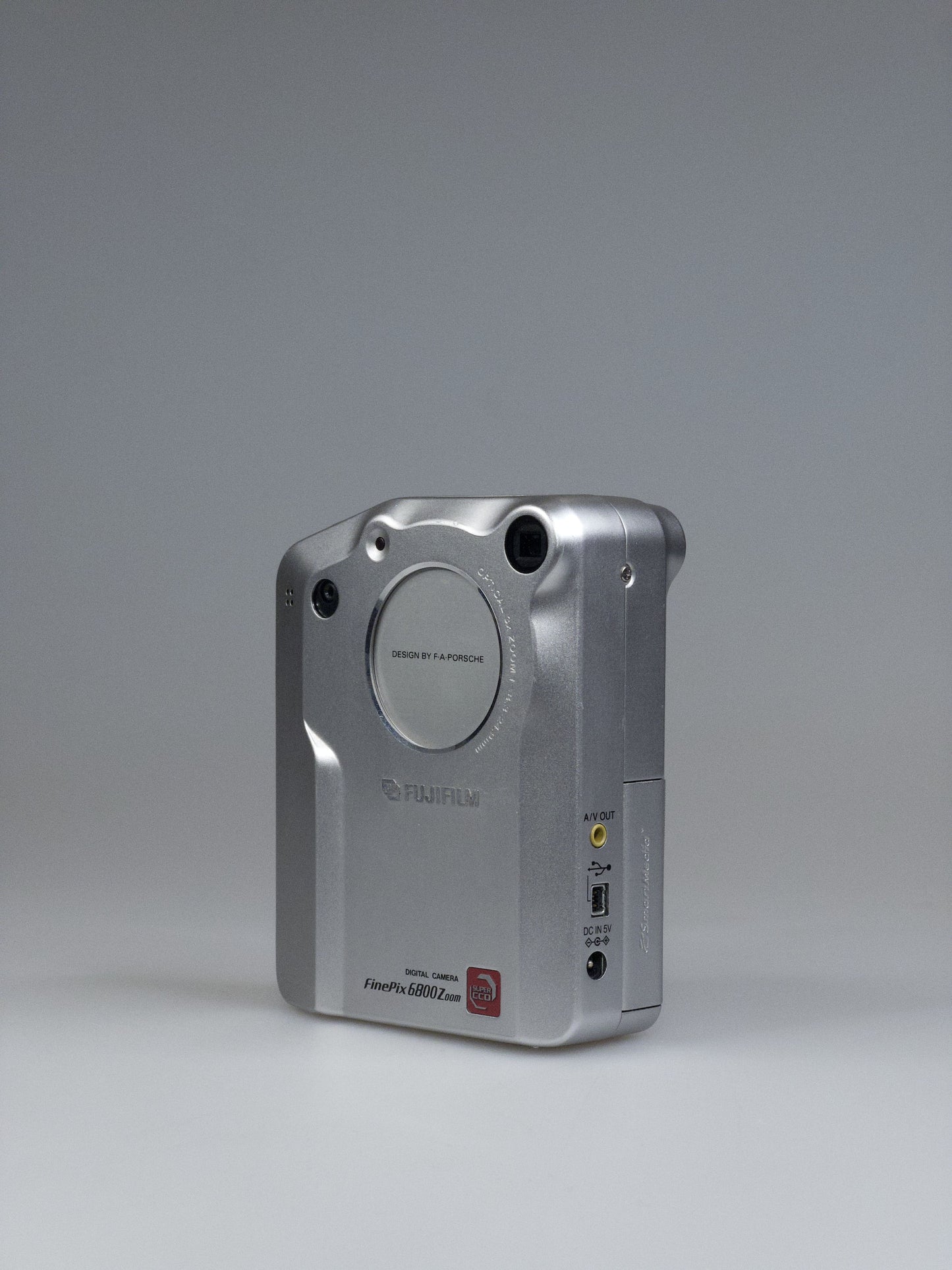 Fujifilm FinePix 6800 Zoom