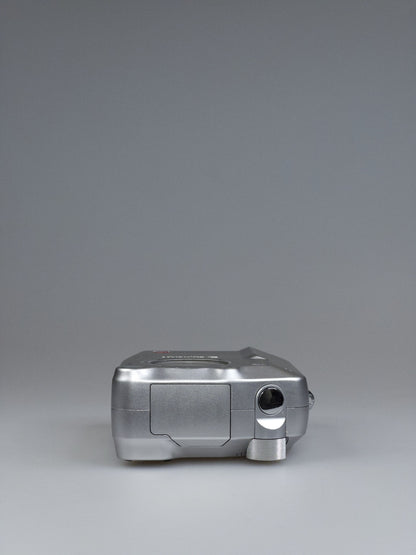 Fujifilm FinePix 6800 Zoom