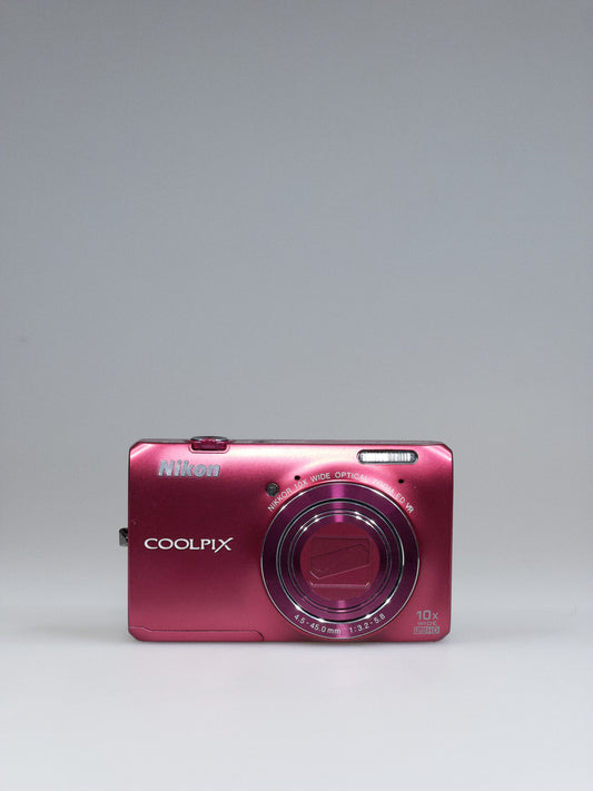 Nikon Coolpix S6300