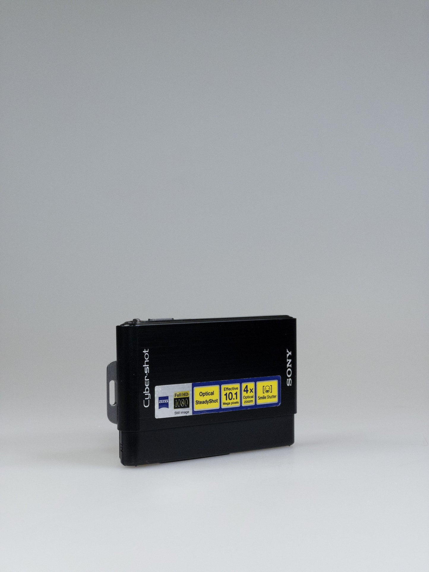 Sony Cyber-shot DSC-T77