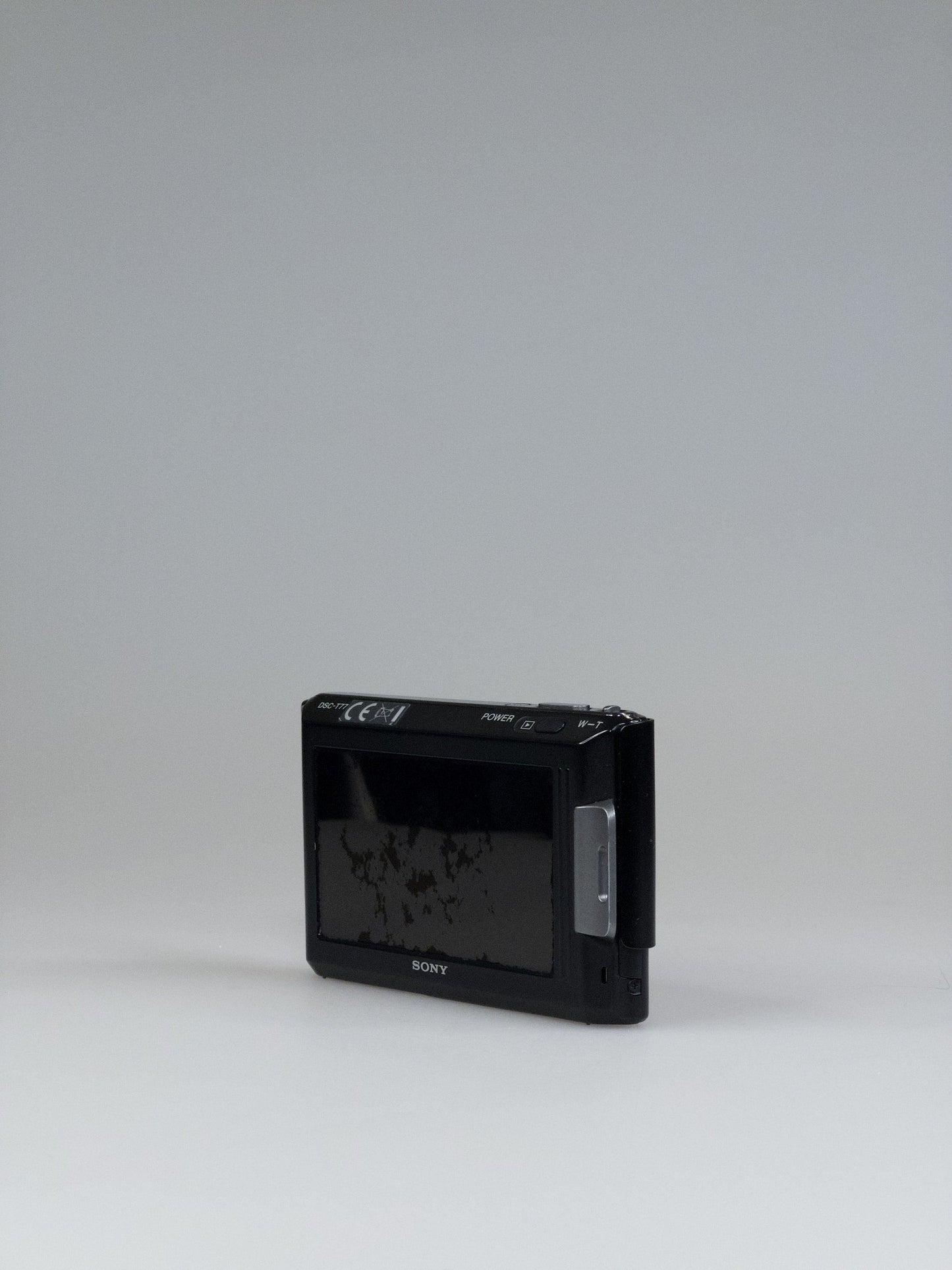 Sony Cyber-shot DSC-T77