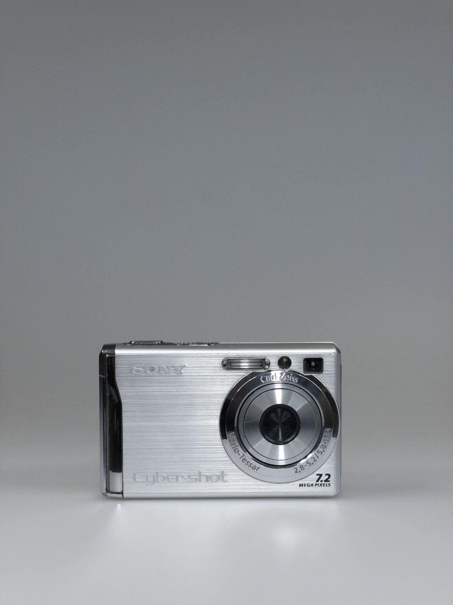 Sony Cyber-shot DSC-W80