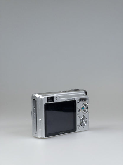 Sony Cyber-shot DSC-W80