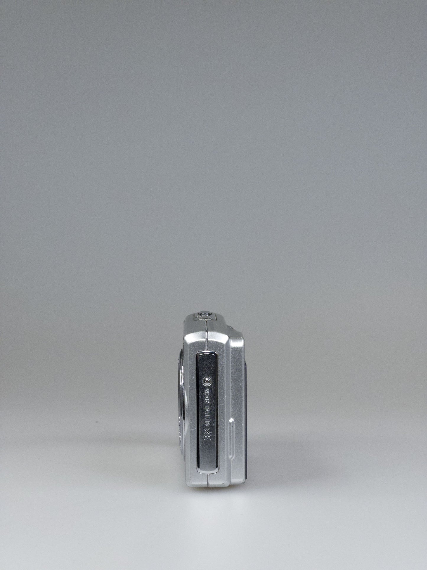 Sony Cyber-shot DSC-W80