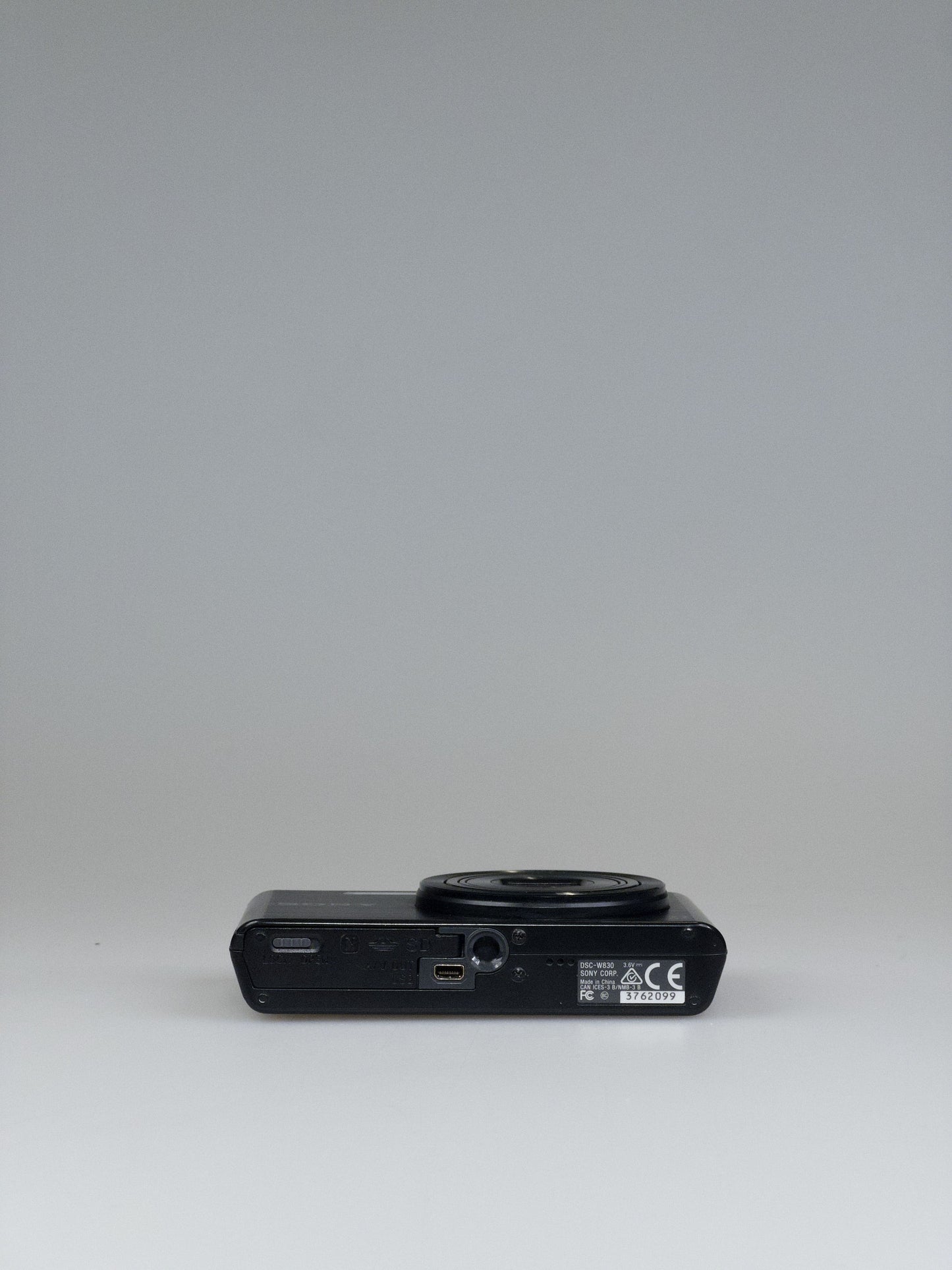 Sony Cyber-shot DSC-W830