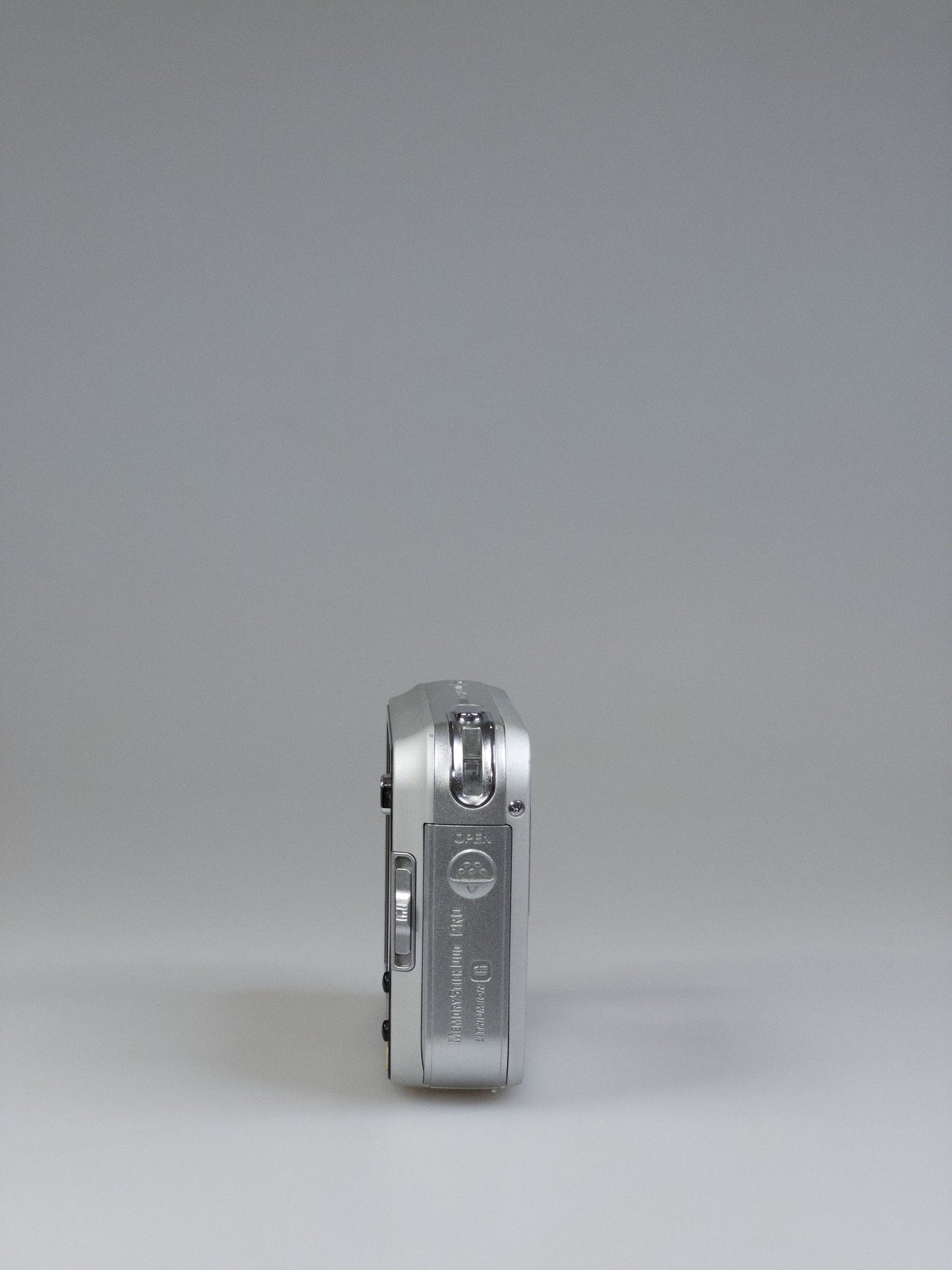 Sony Cyber-shot DSC-N1