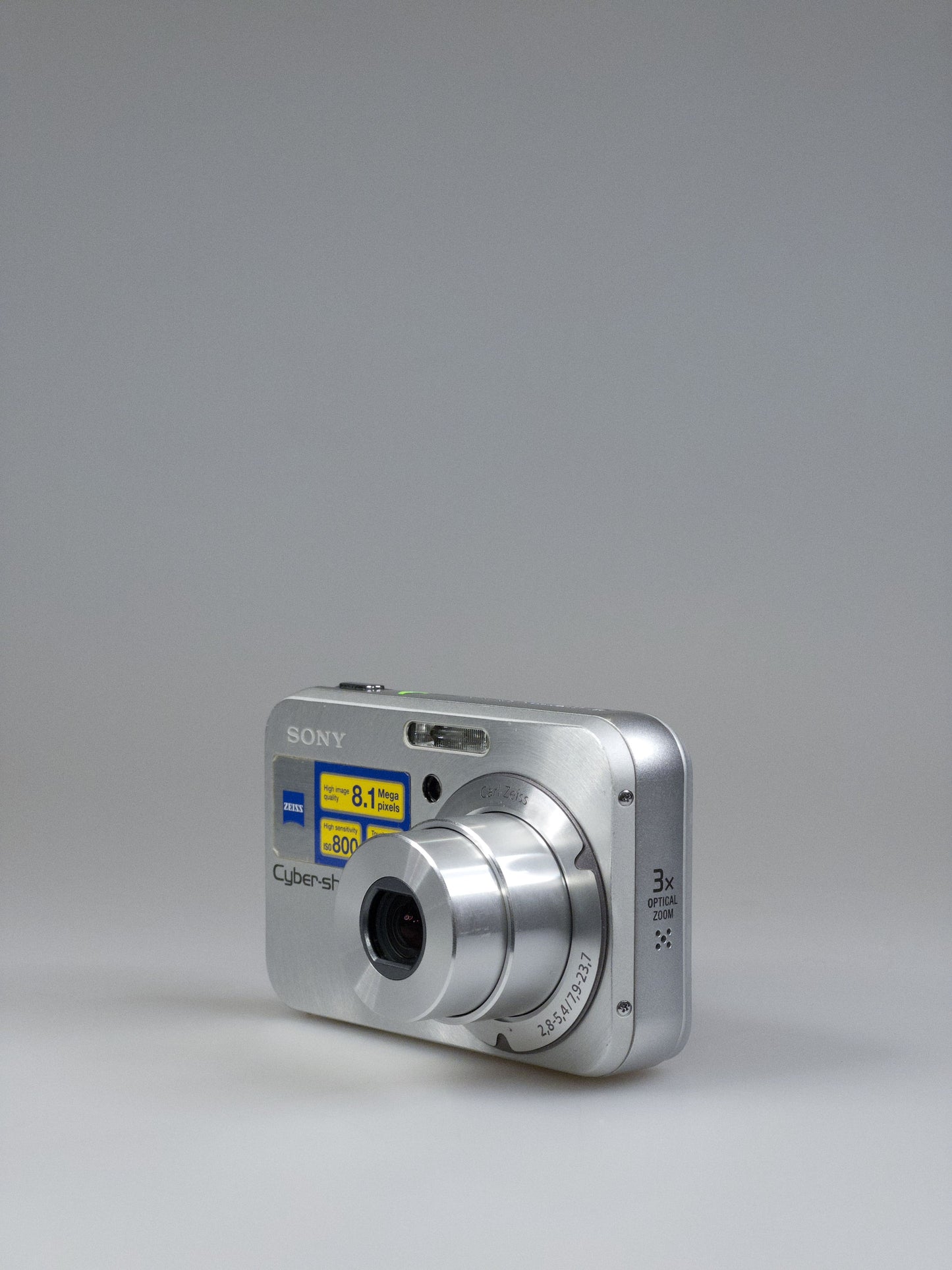 Sony Cyber-shot DSC-N1